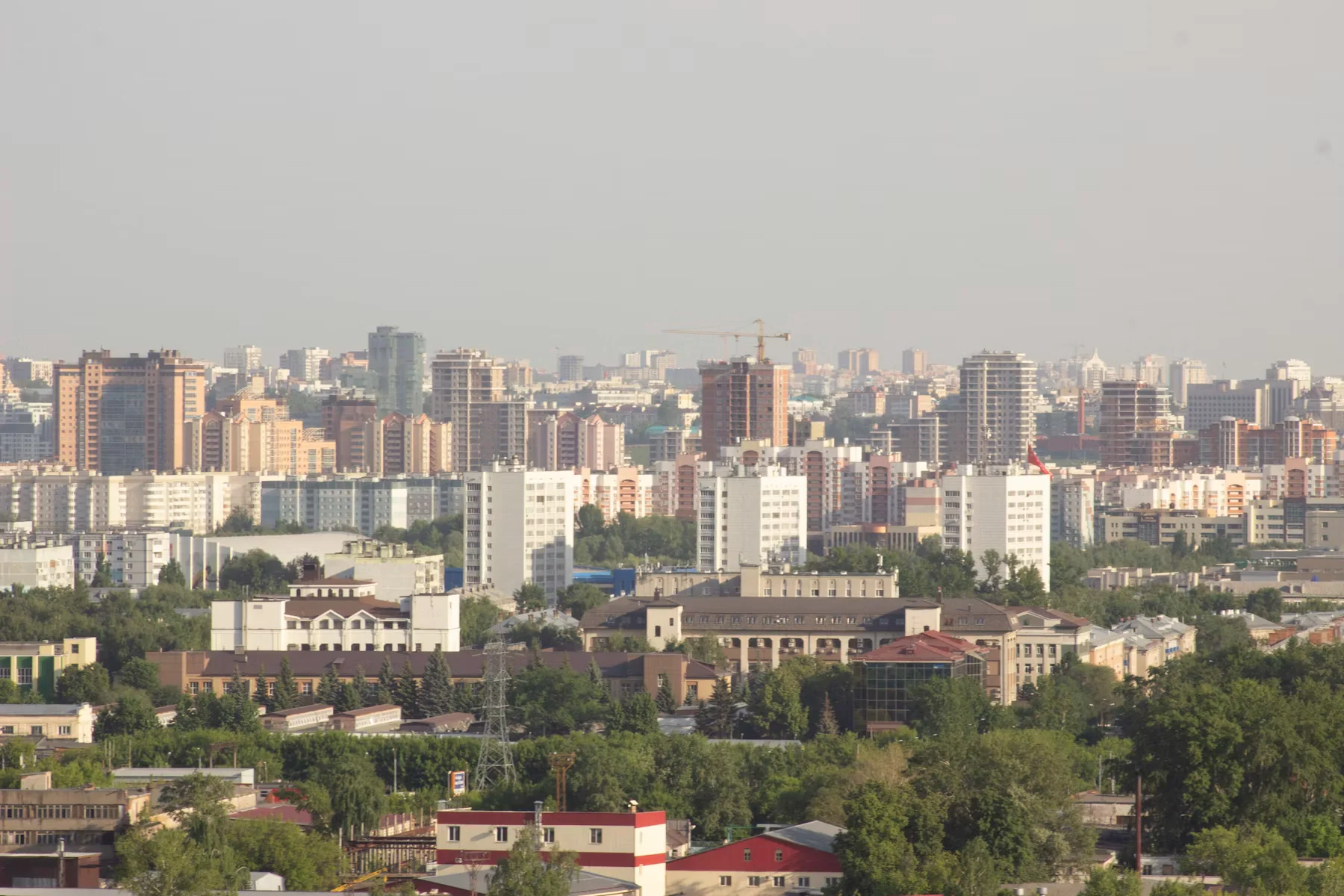 Современная городская застройка Казани
